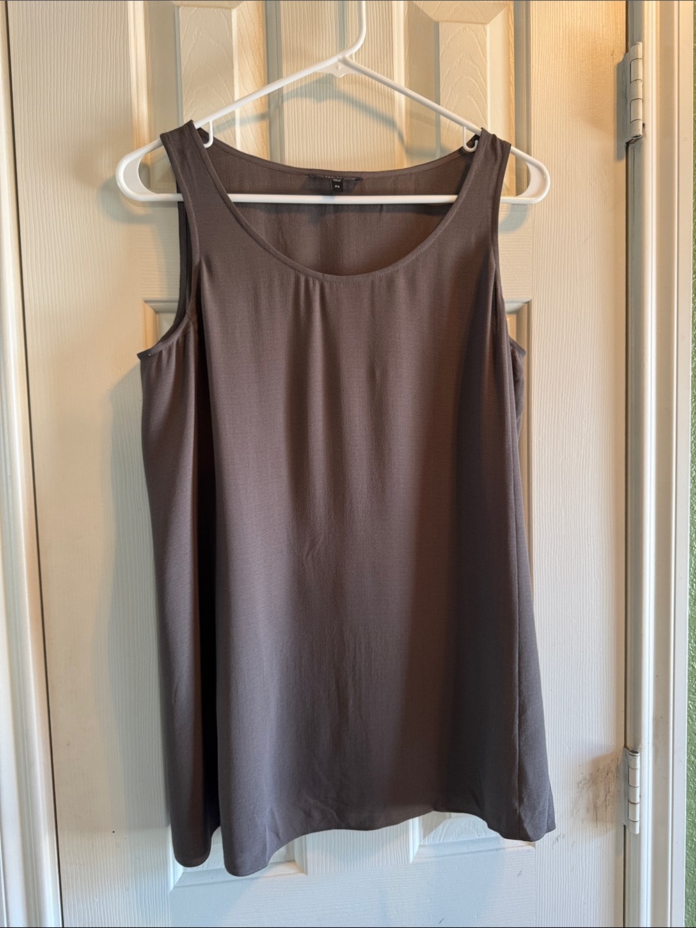 Eileen Fisher Silk top in Mocha